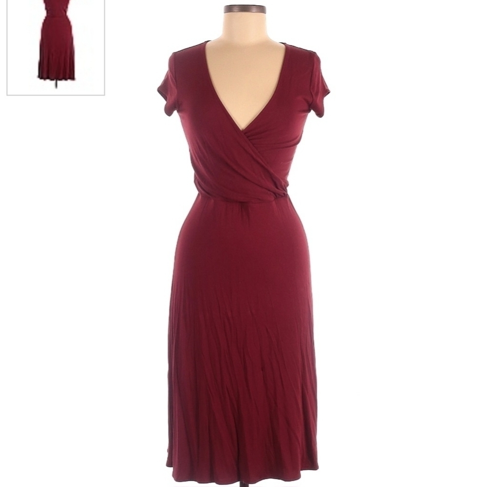 New York & Company Maroon Red Wrap Top Dress Women's XS Short Sleeve Deep V-Neck